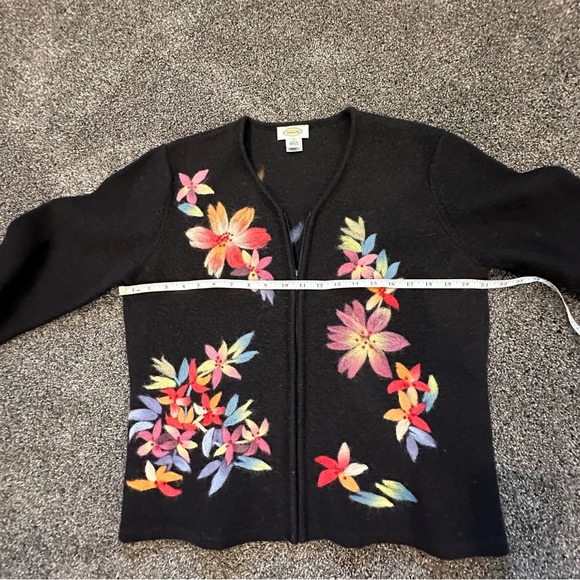 Talbots wool zip cardigan with embroidered floral detail - Picture 7 of 8